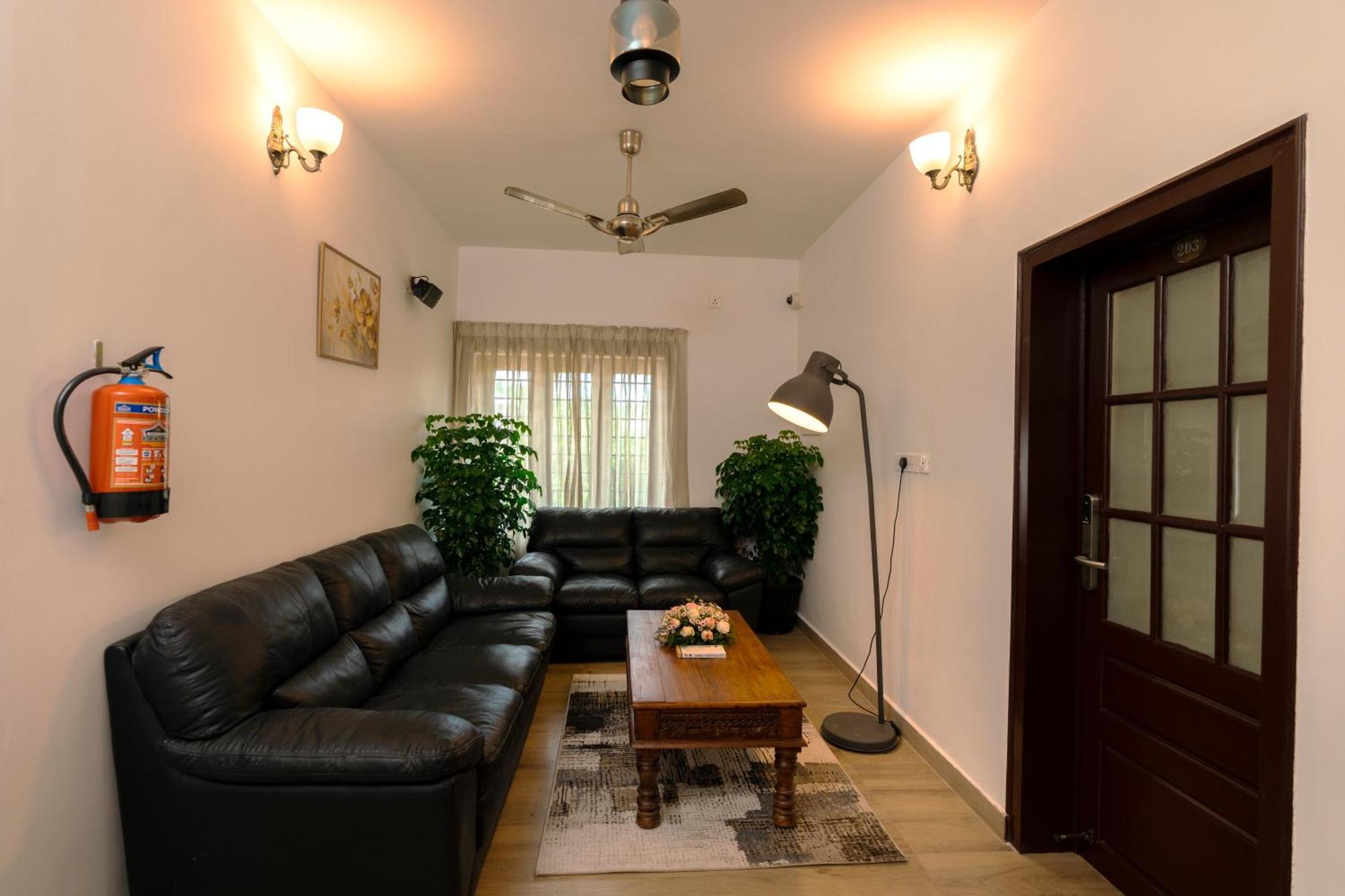 Solo Inn By Hawk Hospitality Kochi 外观 照片